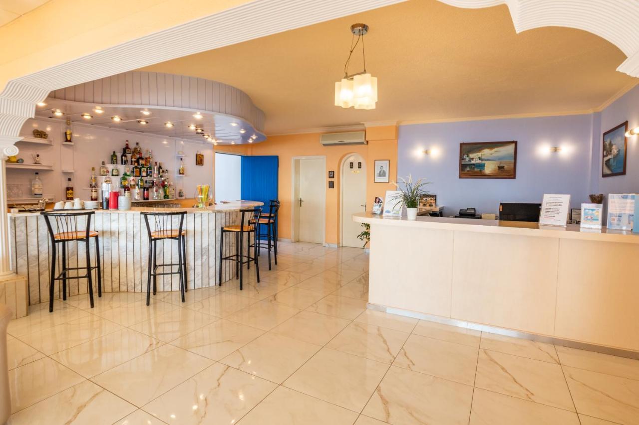 Castelia Bay Hotel Amoopi Extérieur photo