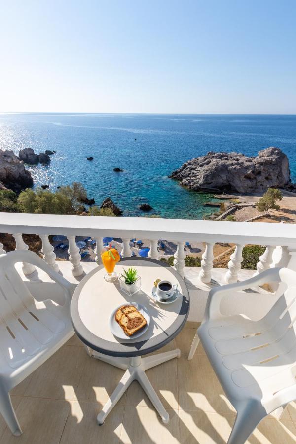 Castelia Bay Hotel Amoopi Extérieur photo
