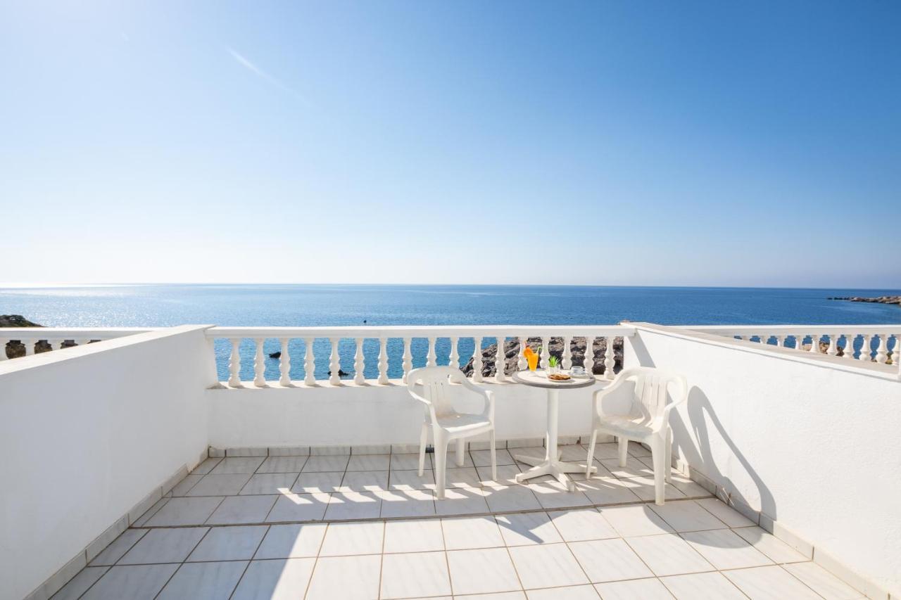 Castelia Bay Hotel Amoopi Extérieur photo