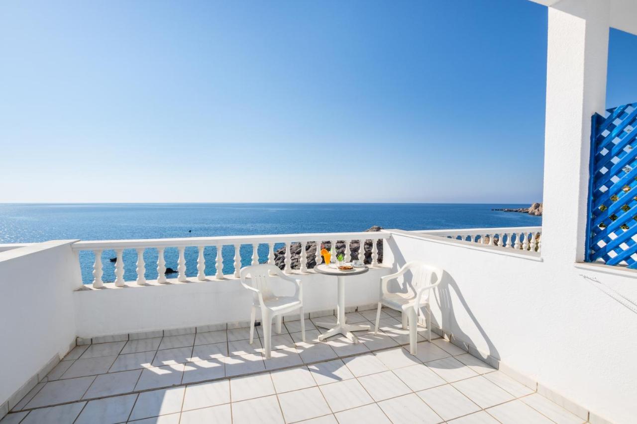 Castelia Bay Hotel Amoopi Extérieur photo