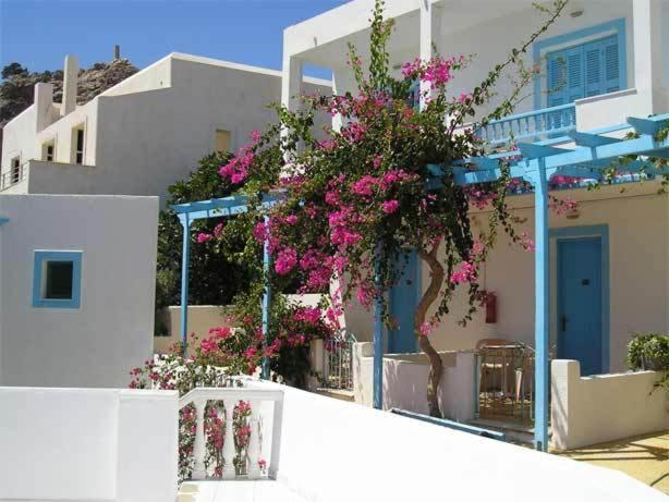 Castelia Bay Hotel Amoopi Extérieur photo